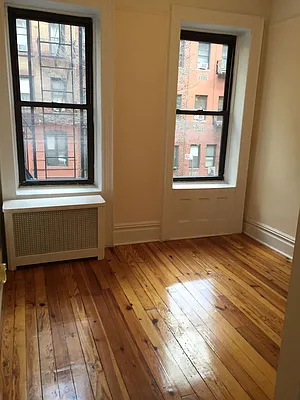 Rented by AJ Clarke | media 11