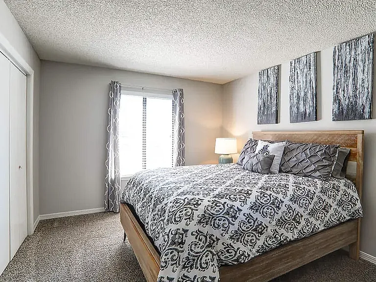 apt7-1920w