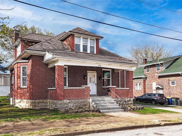 208 E 4th St, Washington, MO 63090
