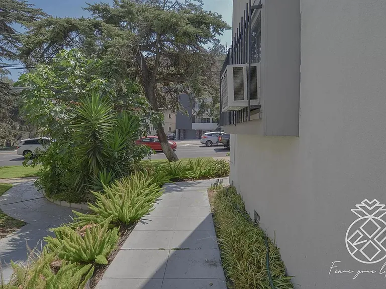 3823 Los Feliz Blvd #9 — Photo 16