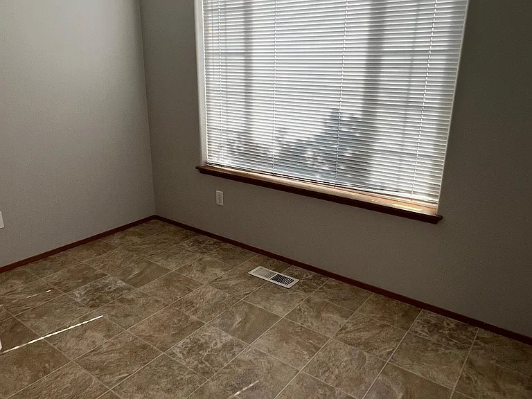 1307 McKittrick St #4D — Photo 5