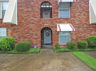 4401 Barnett St APT B, Metairie, LA 70006