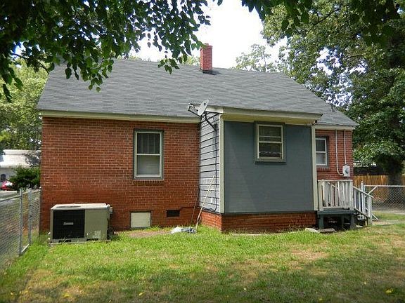 2nd image of 111 Wilkinson St
