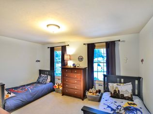 2056 Reis Run Rd, Pittsburgh, PA 15237