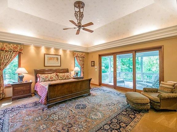 Spacious Master Suite