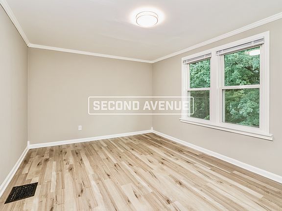 5th image of 1332 Arcade Ave
