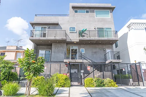 1187 Crenshaw Blvd Photo 1