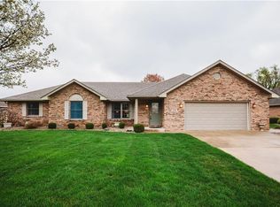 838 Westgate Dr, Anderson, IN 46012