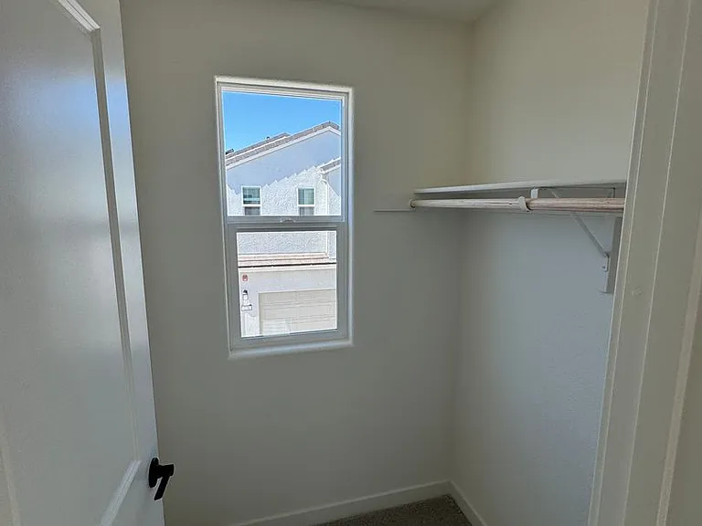 211 Stargaze Ln — Photo 18