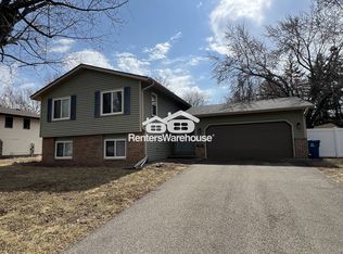 1994 Badger Ct, Eagan, MN 55122