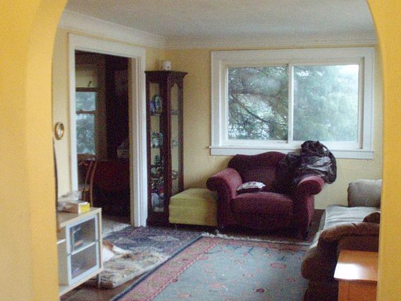 Living room - view from front foyer