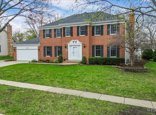 1089 Roslyn Ct, Schaumburg, IL 60194