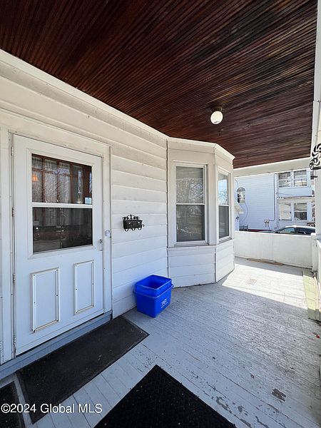 5th image of 2166 13th Street
