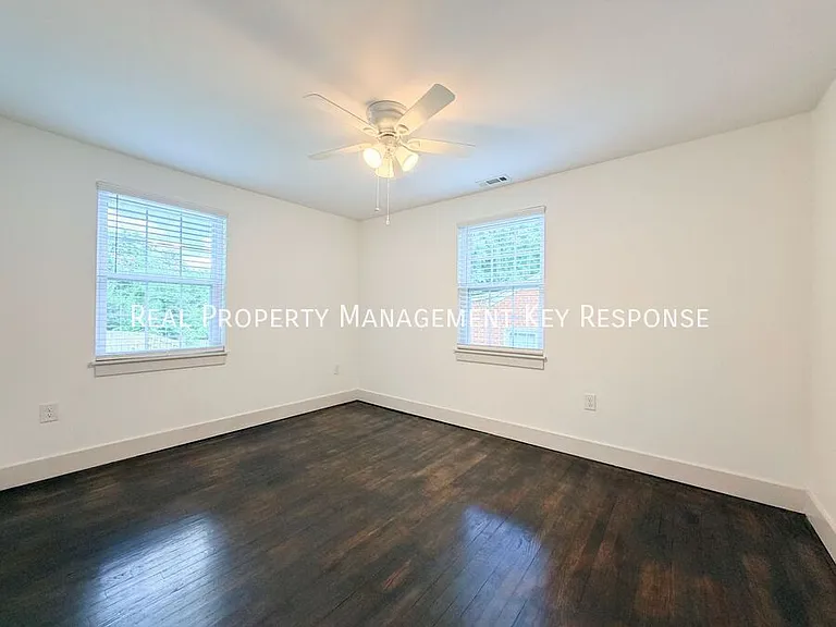 1353 Cardinal Ave — Photo 8