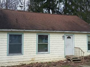 934 Archer Rd, Bedford, OH 44146