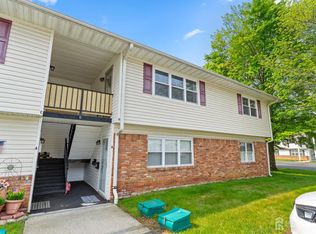 5 Utah Dr #D, Old Bridge, NJ 08857