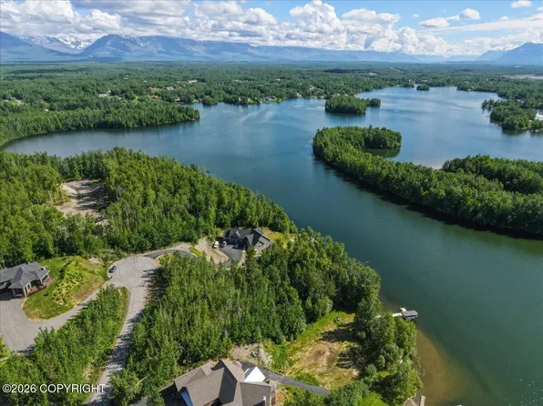 1927 N Lakeridge Cir, Wasilla, AK 99654