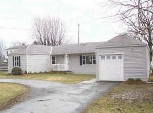 2715 Summit St, Millersport, OH 43046