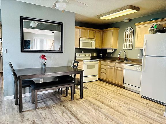 4th image of 5581 NW Moonlight Meadow Dr