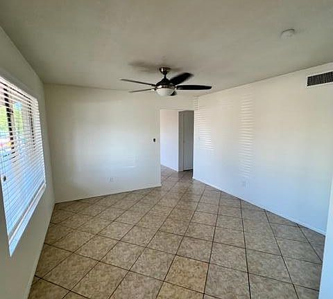 4th image of 7747 W MEDLOCK Drive