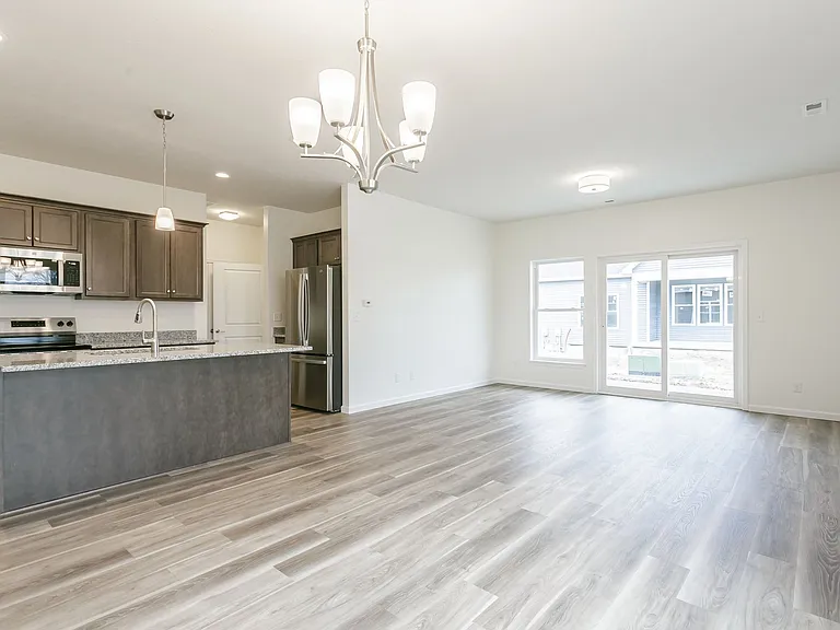 Fourmile Creek Apartments and Townhomes — Photo 6