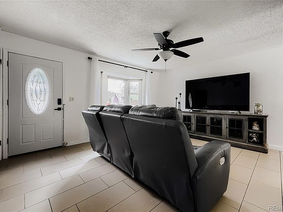 4th image of 2535 Gina Drive