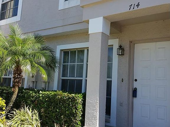 2nd image of 714 Kensington Lake Cir
