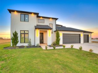 7291 Hawk Dr NE, Piedmont, OK 73078