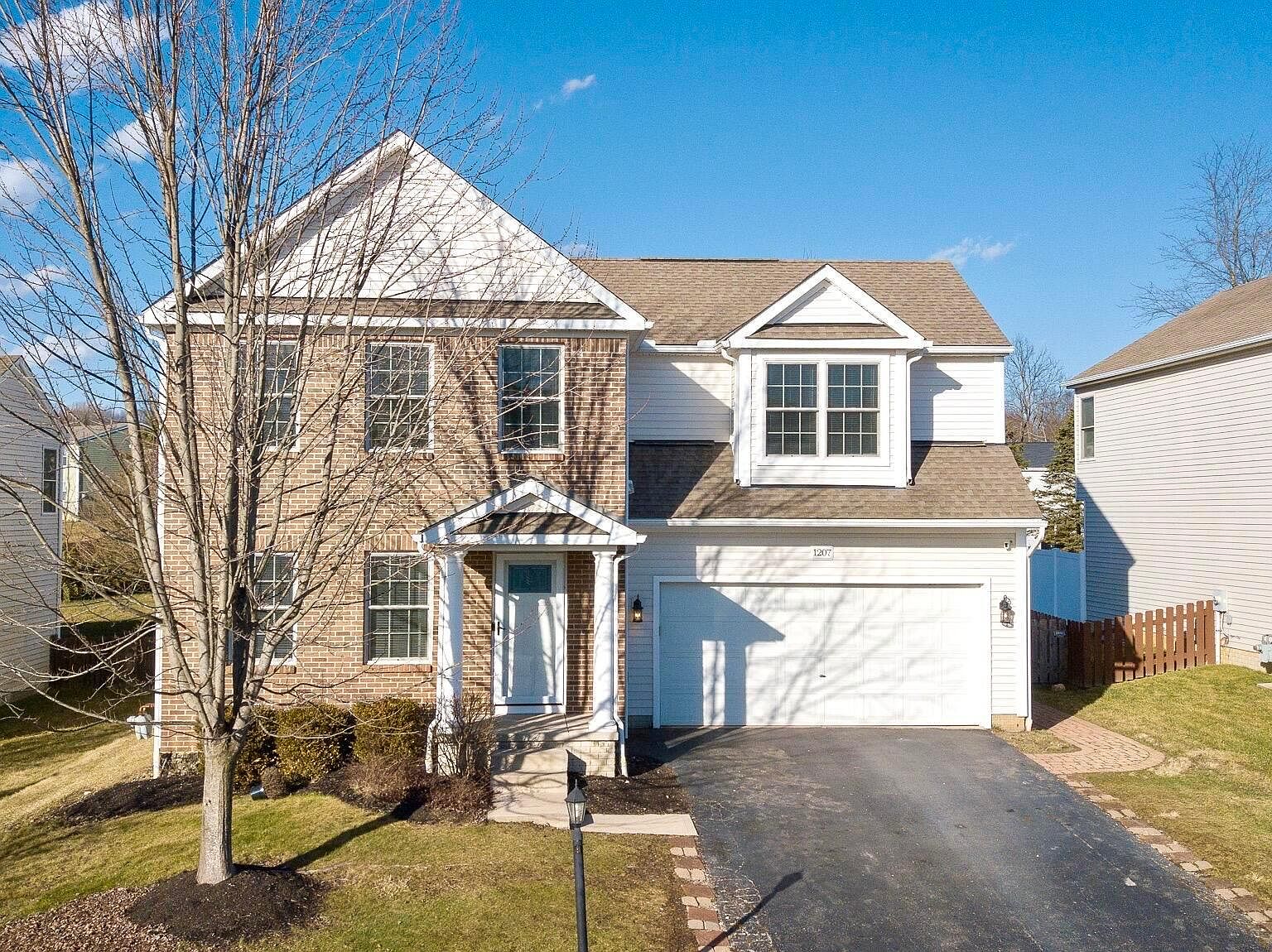 1207 Deansway Dr, Pataskala, OH 43062 Zillow