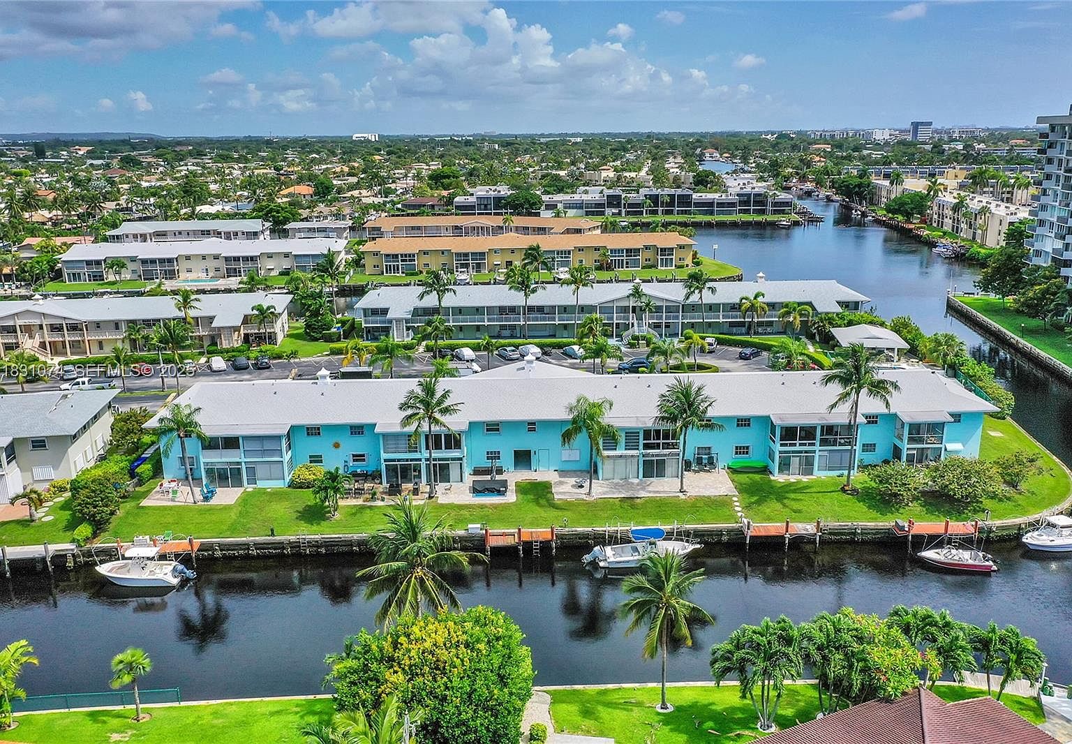 931 SE 9th Ave APT 15, Pompano Beach, FL 33060 | MLS #A11831074