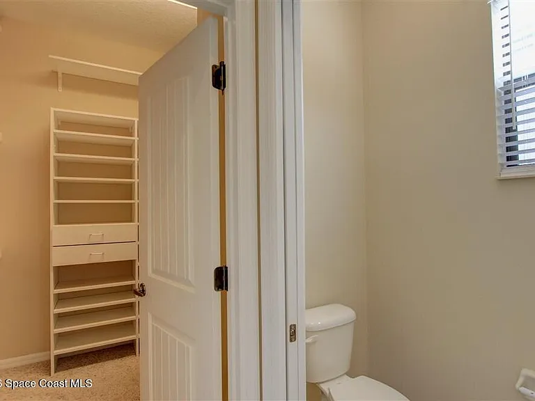 8810 Napolo Dr — Photo 24
