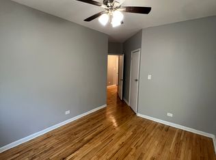 6800 S Harper Ave #2, Chicago, IL 60637