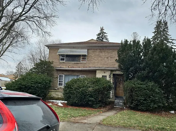 3703 N 42nd St, Milwaukee, WI 53216