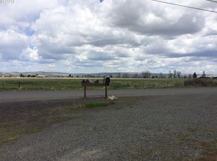 708 N Park St, Joseph, OR 97846