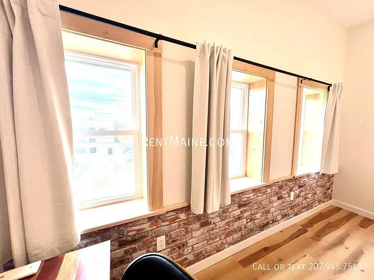 113 N Lancey St #202 — Photo 17