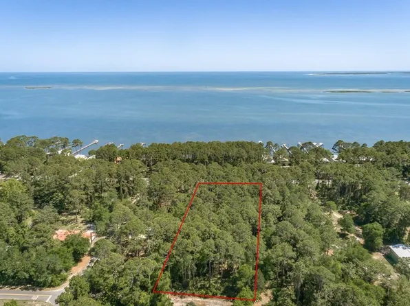 2505 Highway 98 E, Carrabelle, FL 32322