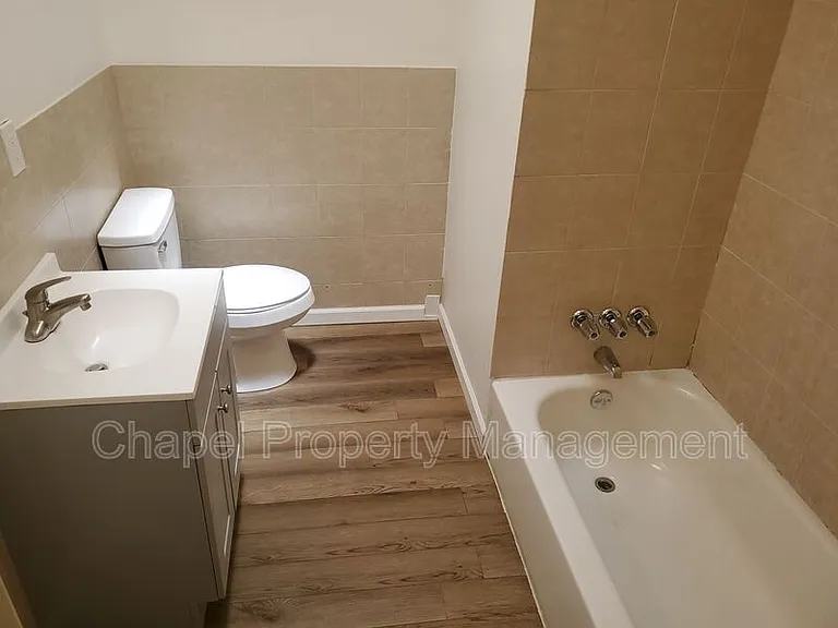 6040 Ogontz Ave #2 — Photo 9