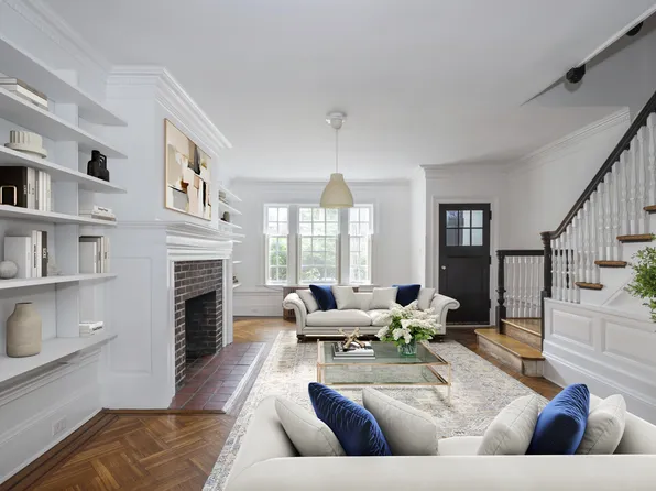 2122 Albemarle Terrace image 3 of 15