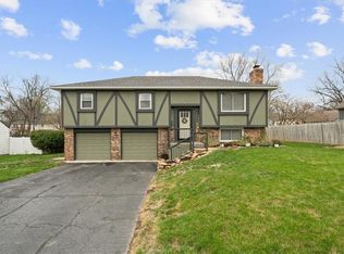 5648 Long Ave, Shawnee, KS 66216