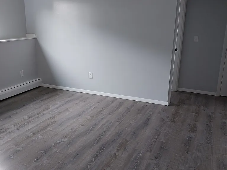 124 Ash St #1N — Photo 8