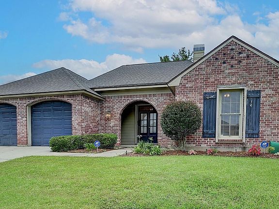2nd image of 104 Osage Dr