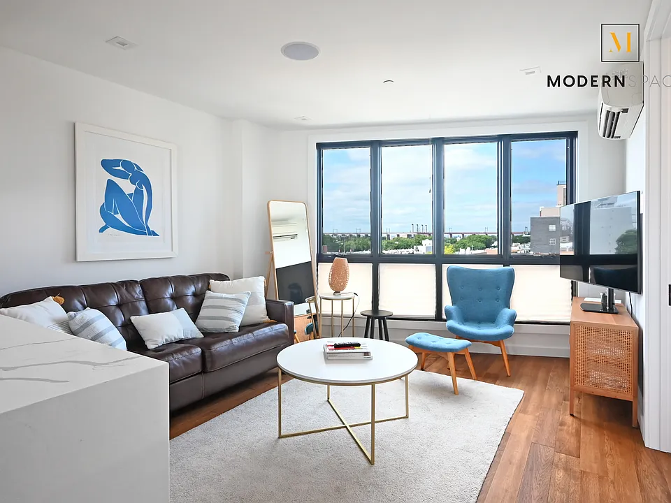 27-04 Astoria Blvd #PENTHOUSE