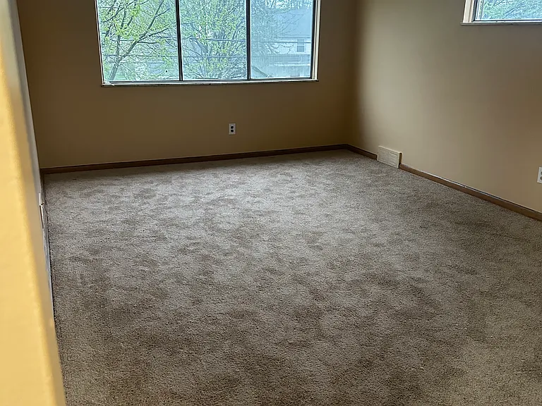 19754 Maple Heights Blvd — Photo 4