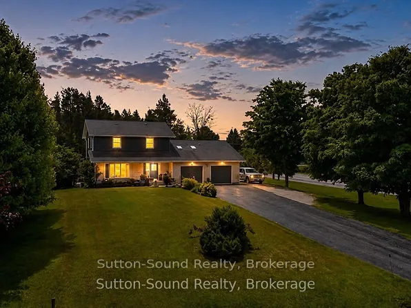 35 Pine Tree Dr, South Bruce Peninsula, ON N0H 1P0
