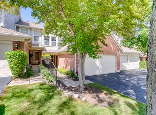 2142 Aberdeen Ct, Hanover Park, IL 60133