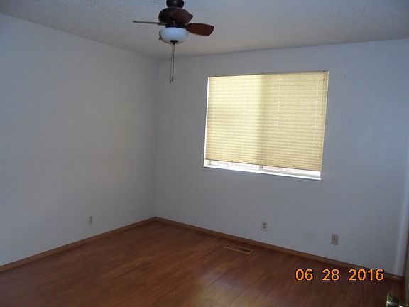 4th image of 879 Palmwood Dr