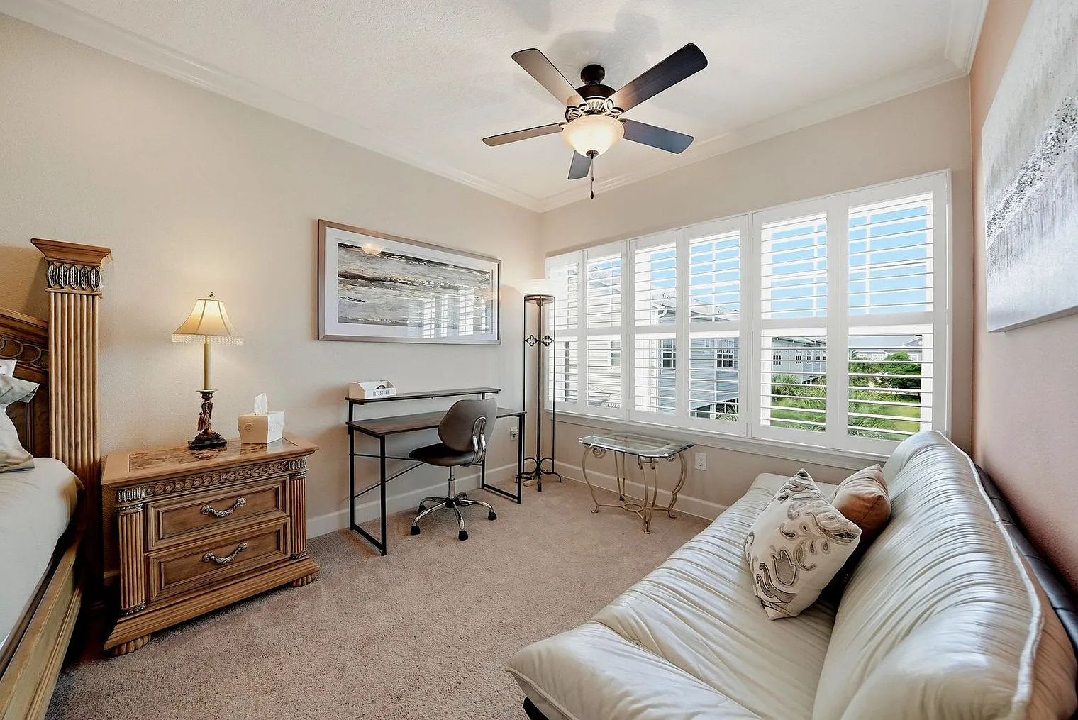 4 bed, 3.0 bath, $7,648 — Photo 4