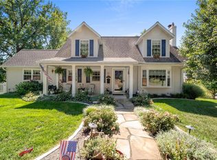 848 Yosemite Dr, Saint Louis, MO