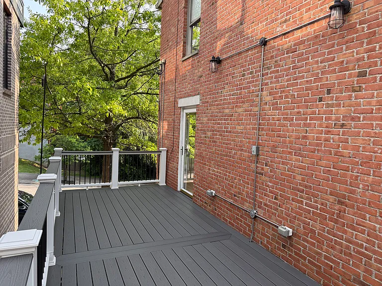 324 Mulberry St — Photo 10