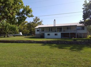 2114 Water Front Dr, Kerrville, TX 78028